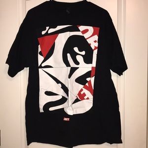 Men’s Obey black tee